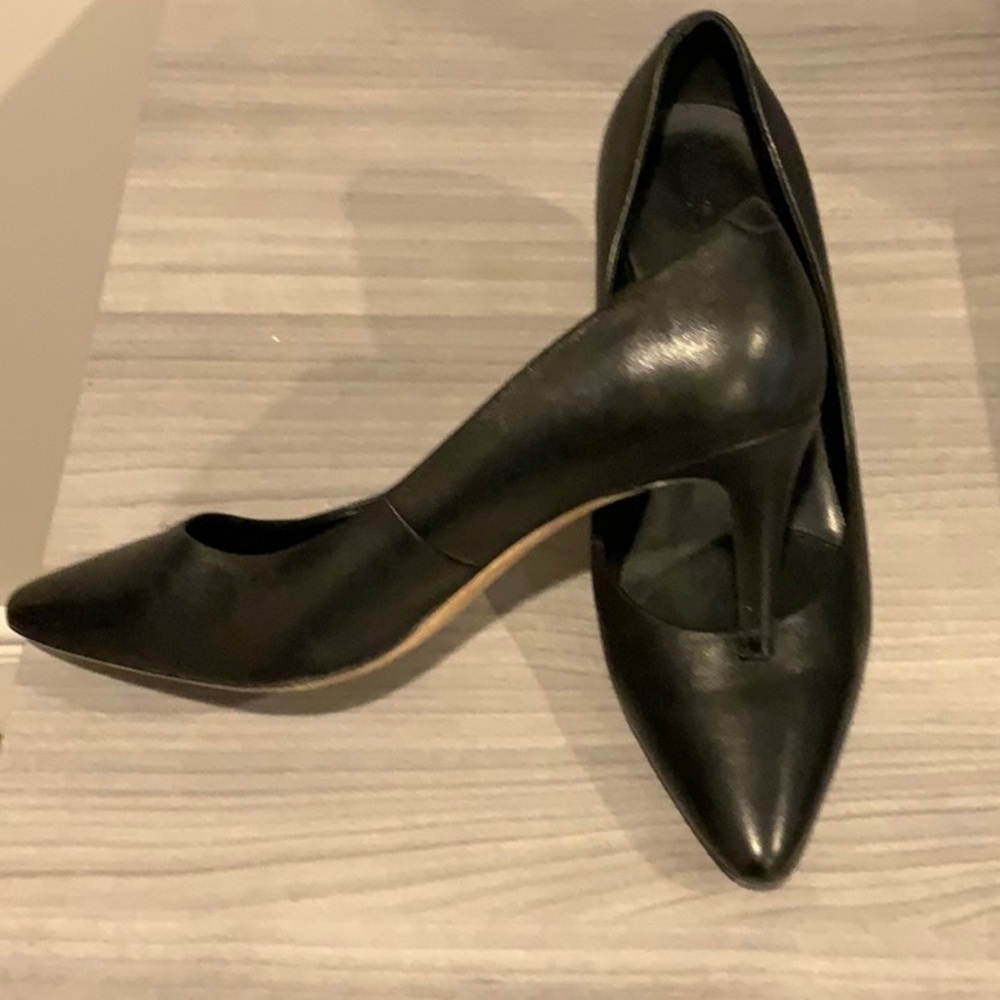 Shoes - Picture 2 of 2